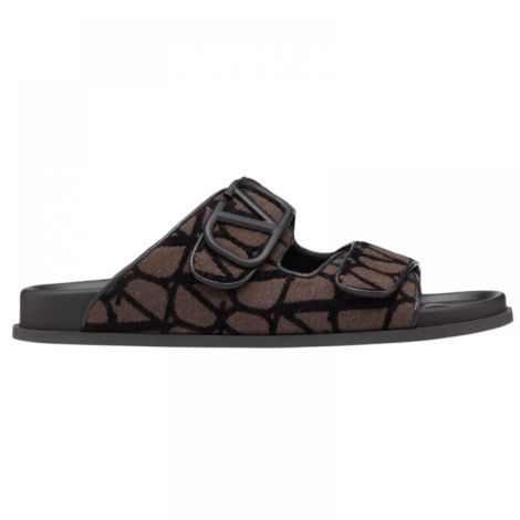 Valentino Terlik Vlogo Toile Iconographe Kahverengi - Valentino Garavani Erkek Terlik Valentino Garavani Terlik Valentino Garavani Men Slipper Valentino Garavani  Vlogo Toile Iconographe Sandals Kahverengi